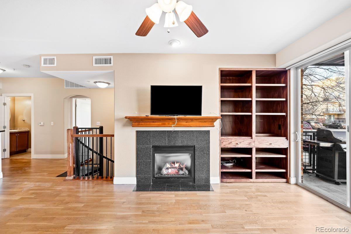 9019 E Panorama Circle D211