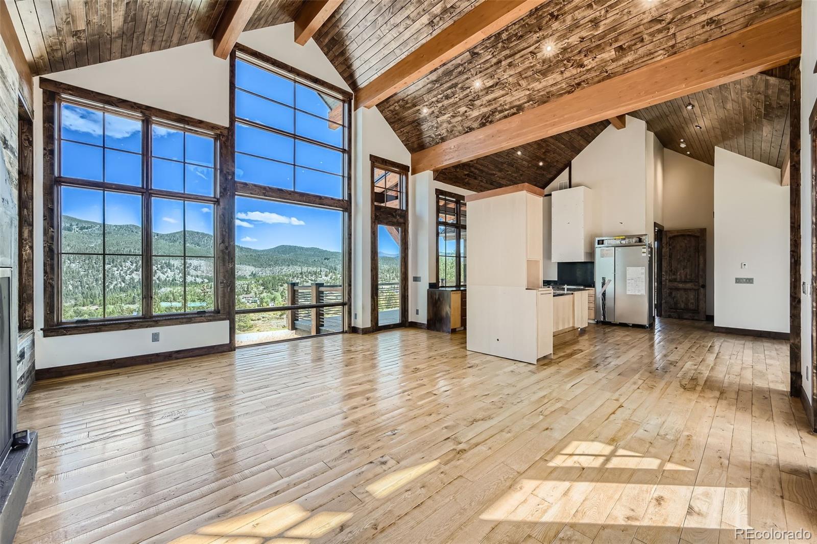 964 Alpensee Drive