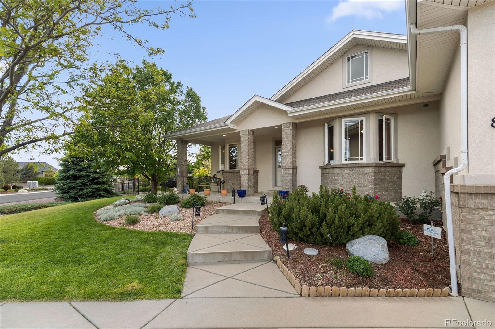 8211 E 128th Place