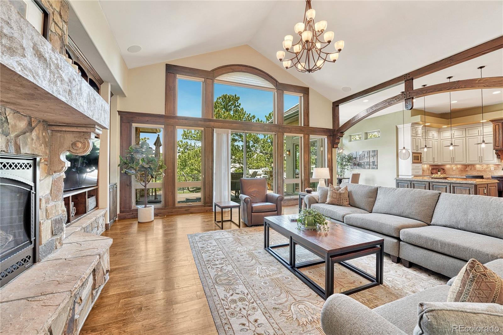 5656 Majestic Oak Way