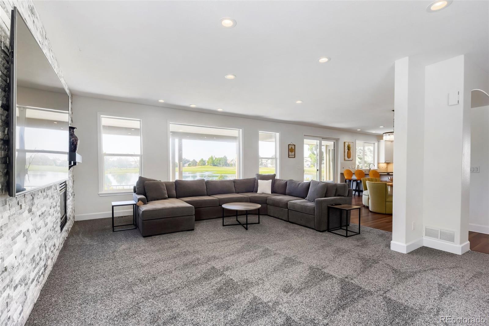 2500 Greensborough Drive
