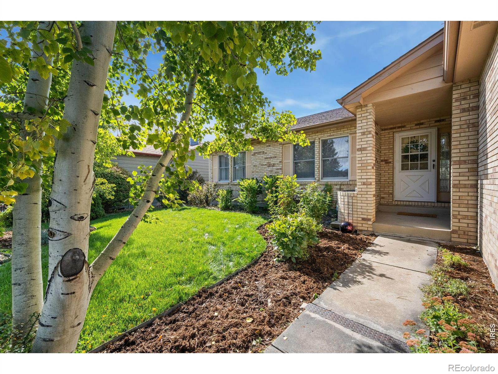 1056 Scarborough Drive