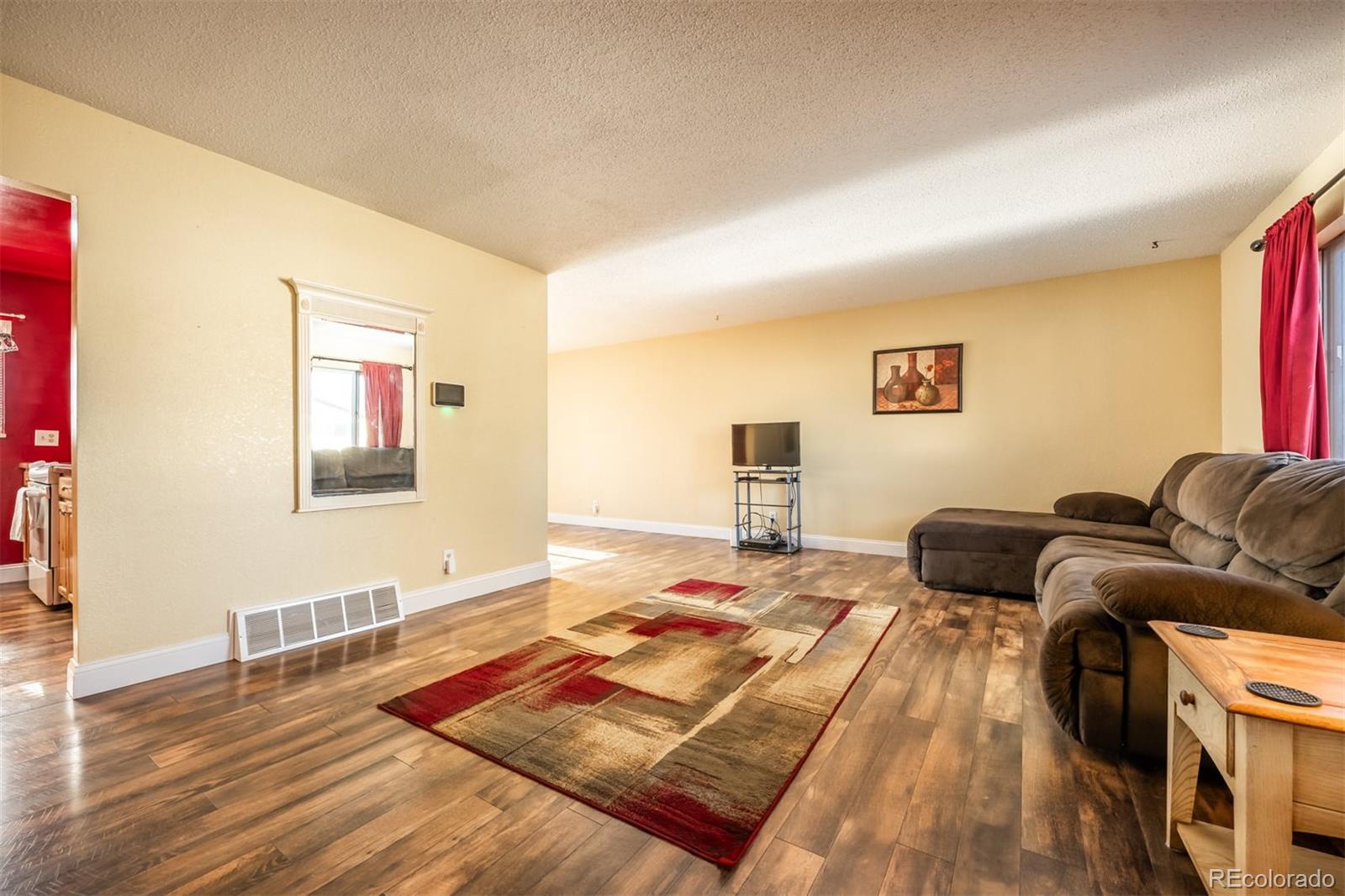 3732 Fairfield Lane, Pueblo, CO, 81005 2 3732 Fairfield Lane