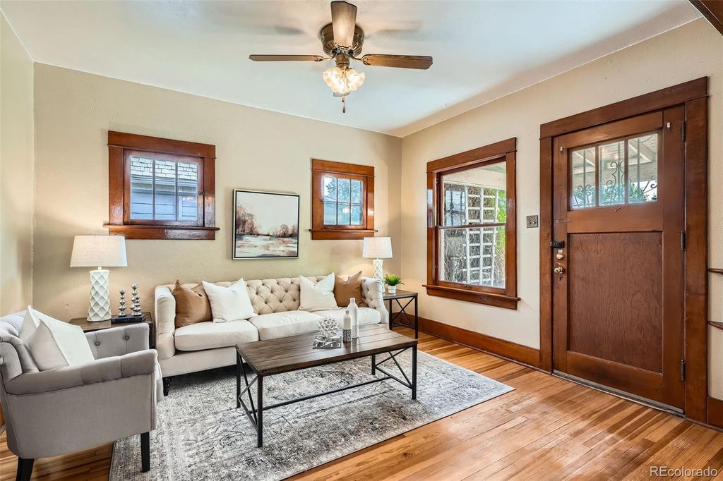 Photo of 827 S Sherman Street, Denver, CO 80209 (MLS # 6191455)