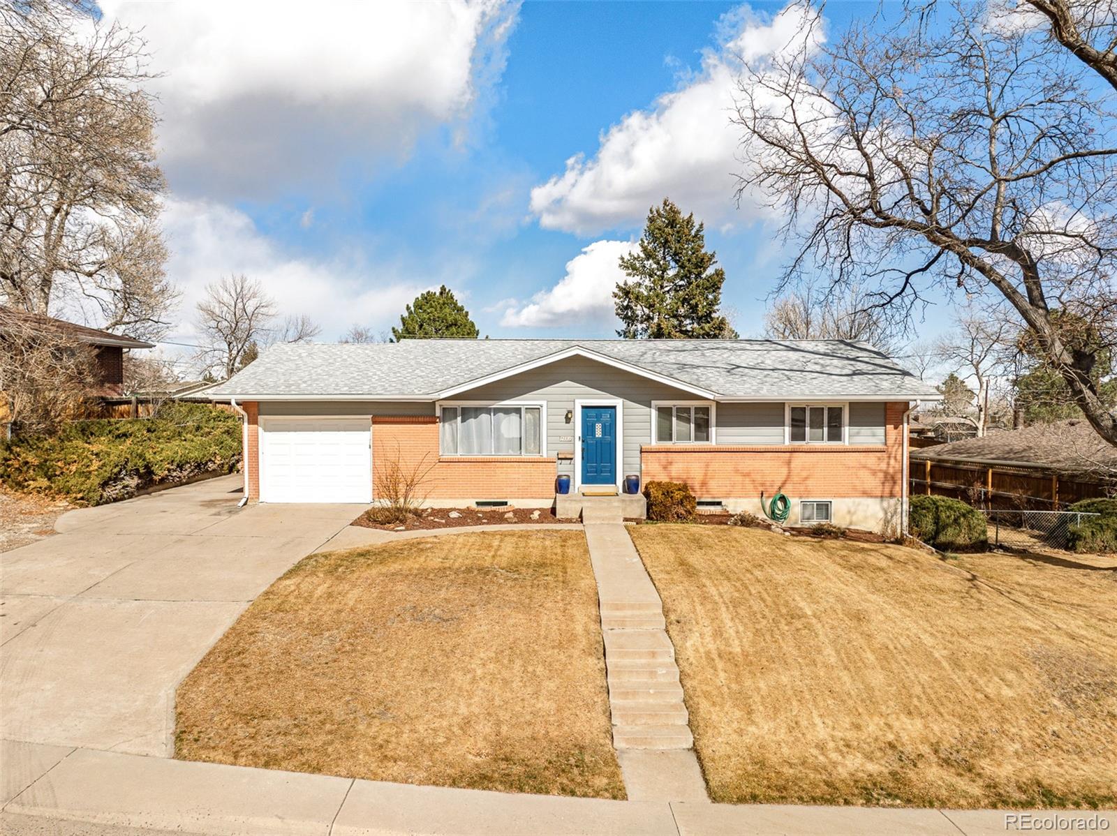 12339 W Carolina Drive