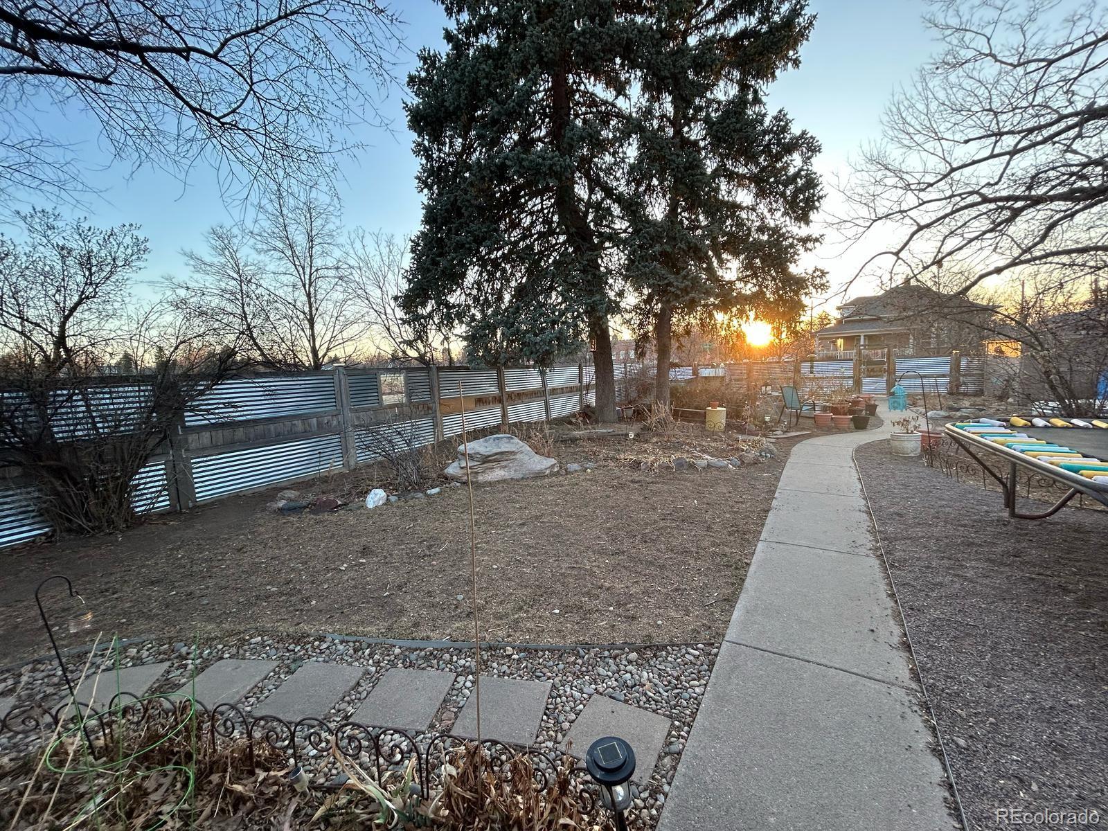 2602 Jasmine Street, Denver, CO, 80207 3 2602 Jasmine Street
