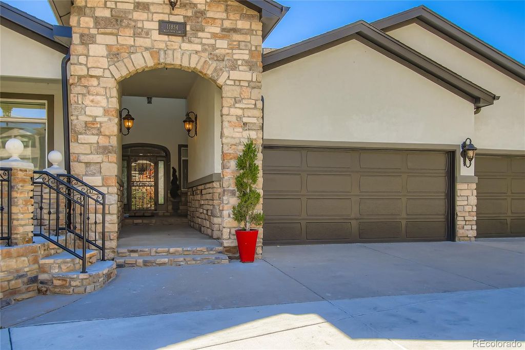 Photo of 11854 W 76th Lane, Arvada, CO 80005 (MLS # 8237509)