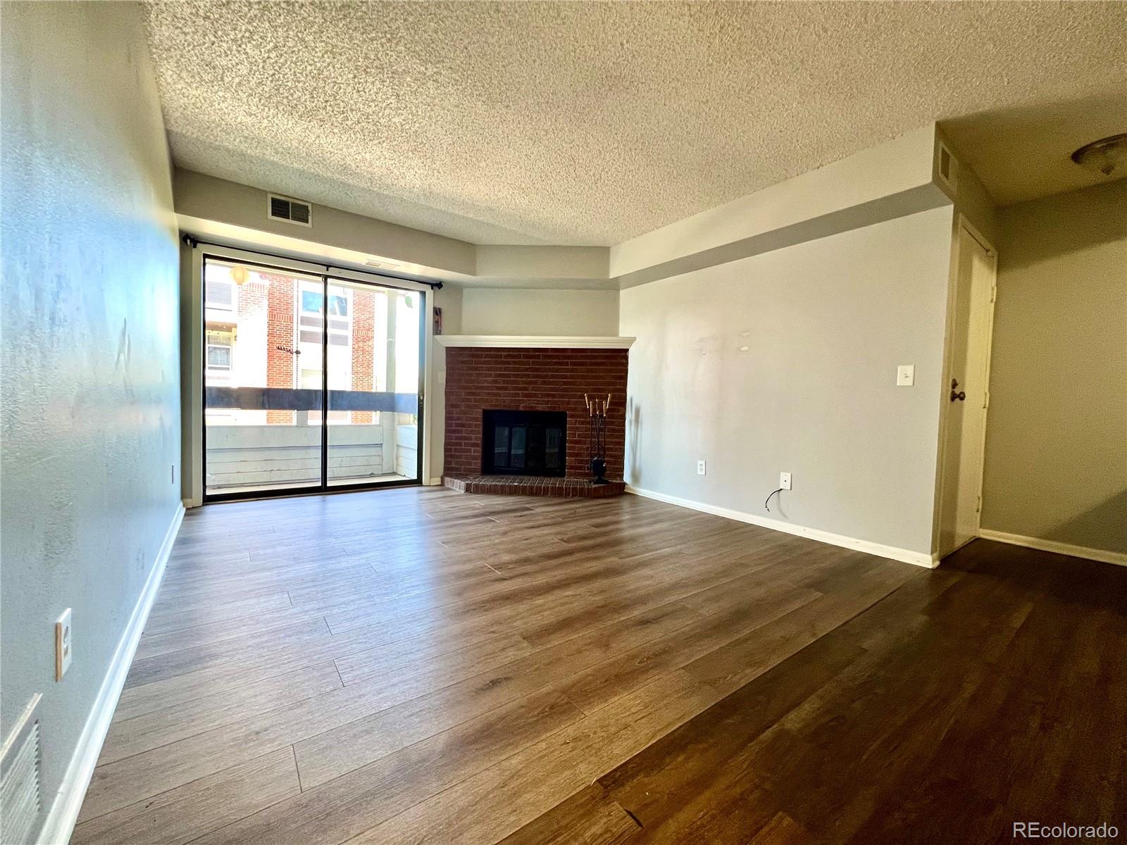 14437 E 1st Drive B10