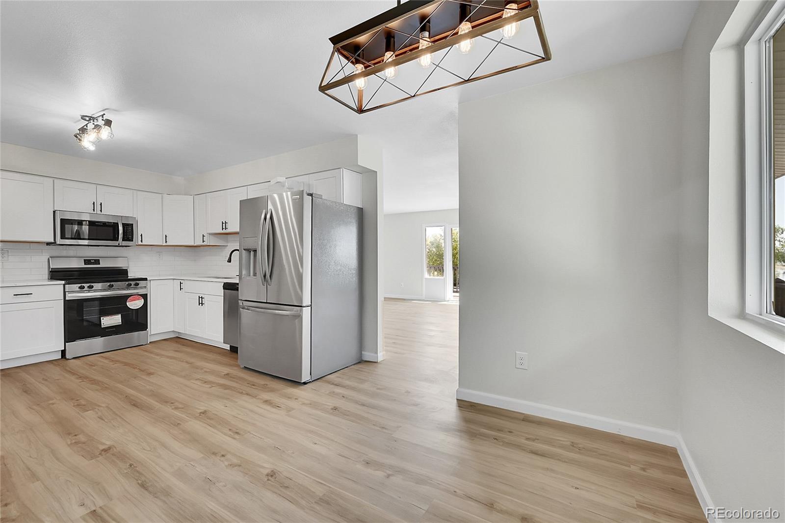 2503-2507 N Taft Avenue