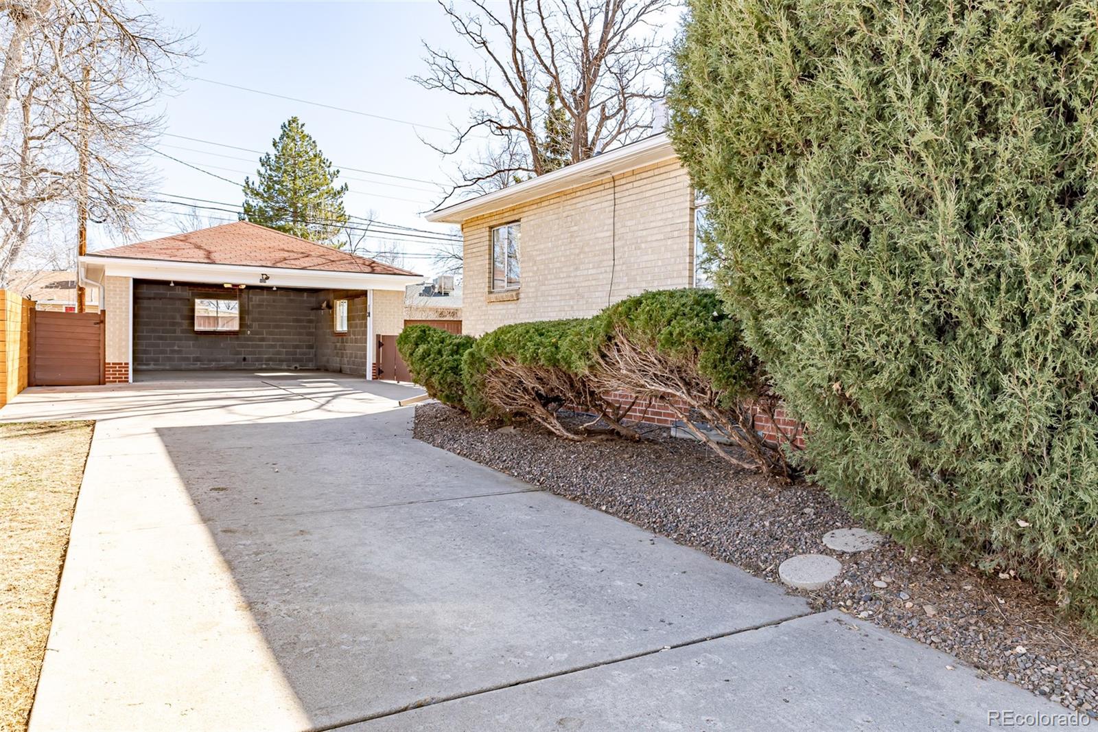 5830 S Delaware Street