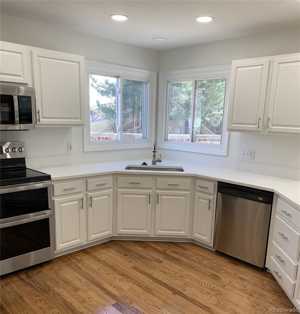 Photo of 9888 Falcon Creek Drive, Highlands Ranch, CO 80130 (MLS # 3108019)