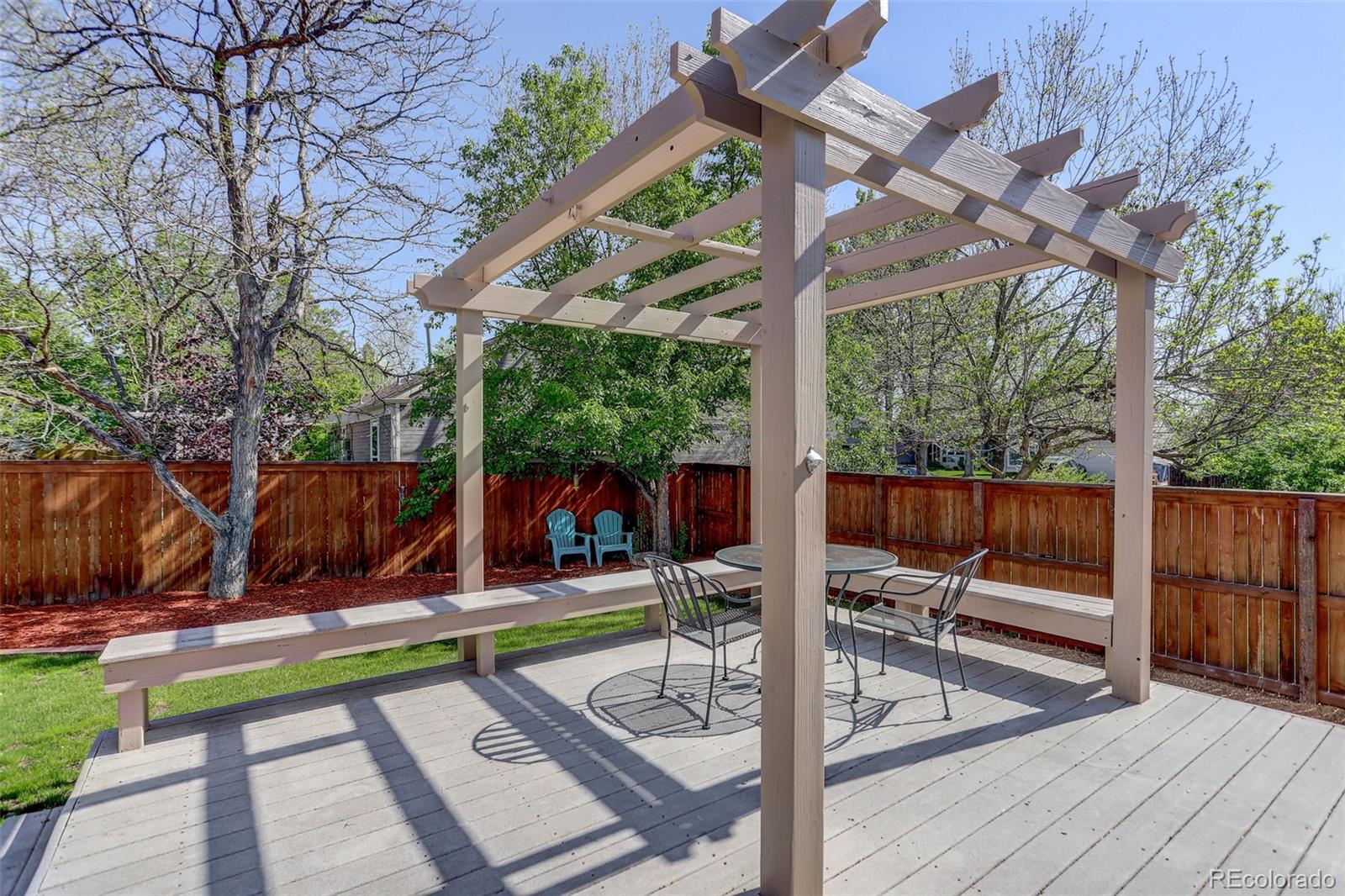 291 W Sycamore Lane