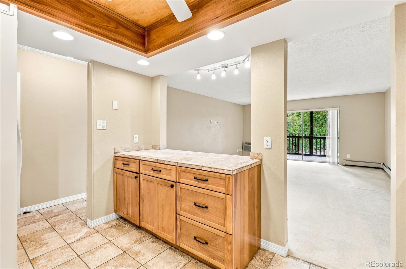 14390 E Marina Drive 209
