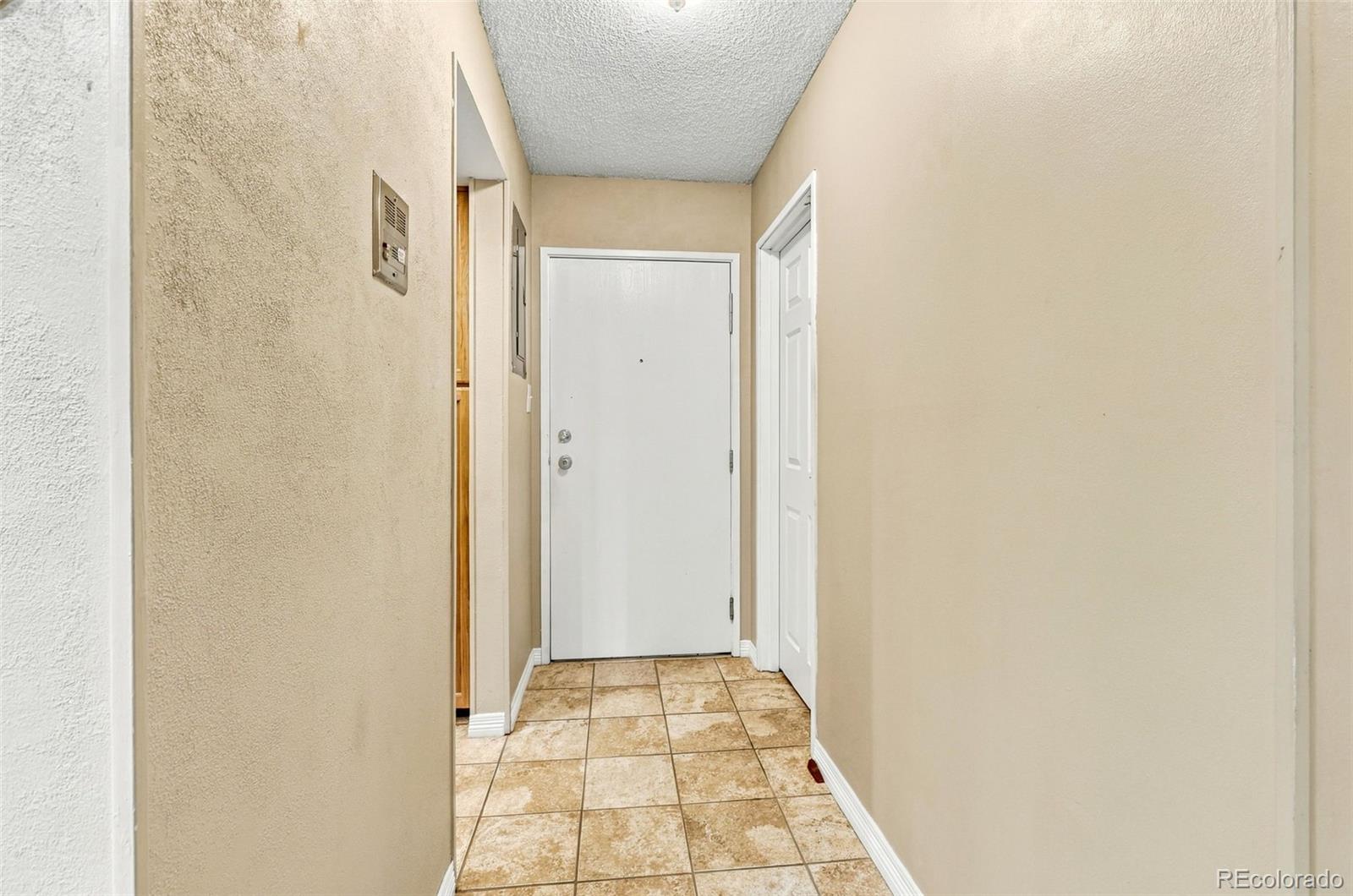 14390 E Marina Drive 209