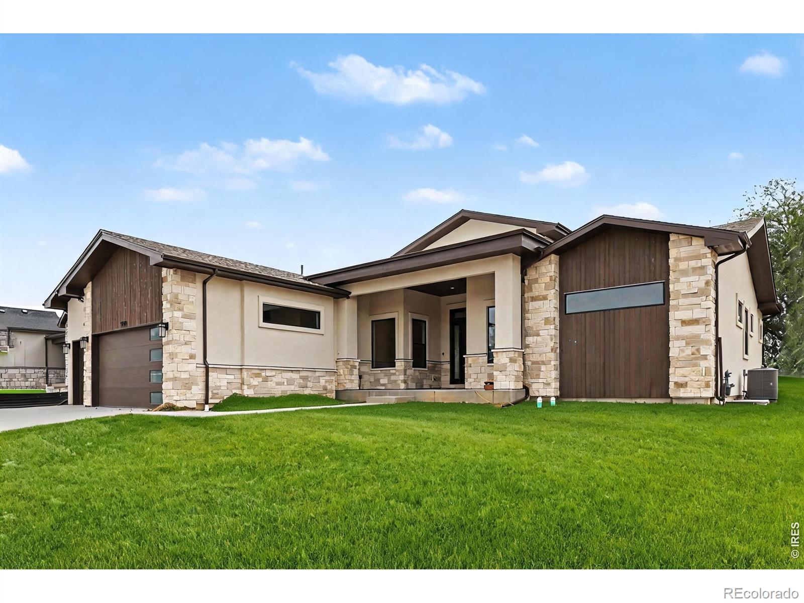 5276 Flora Way