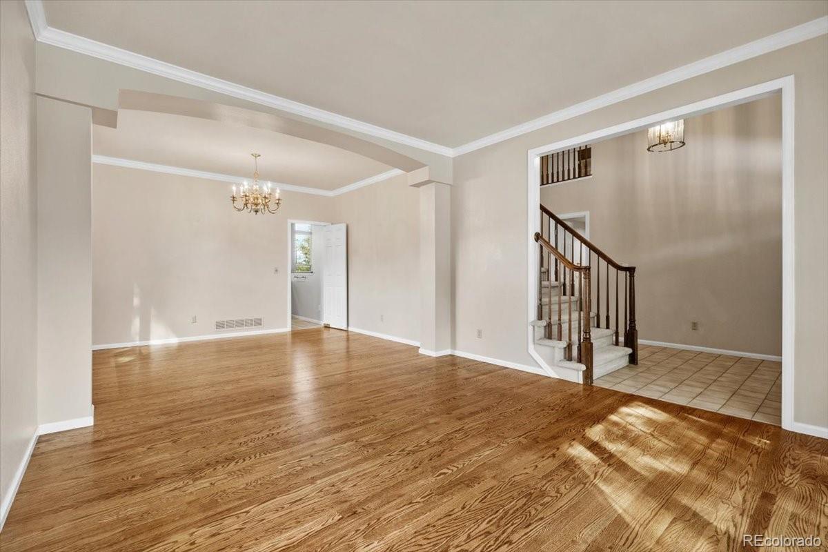 728 Huntington Drive