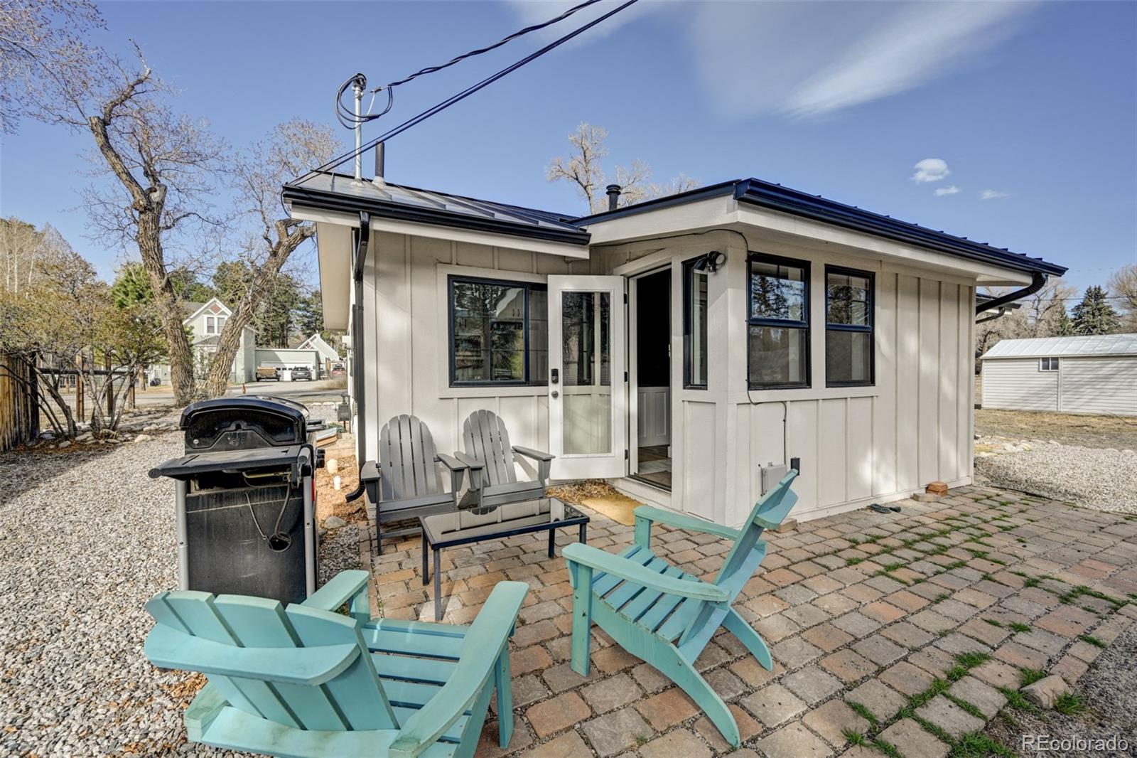 125 N Pleasant Avenue