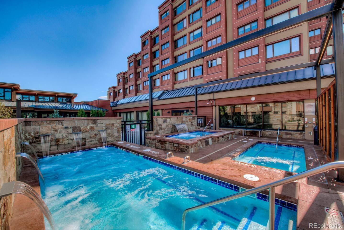 535 S Park Avenue 218
