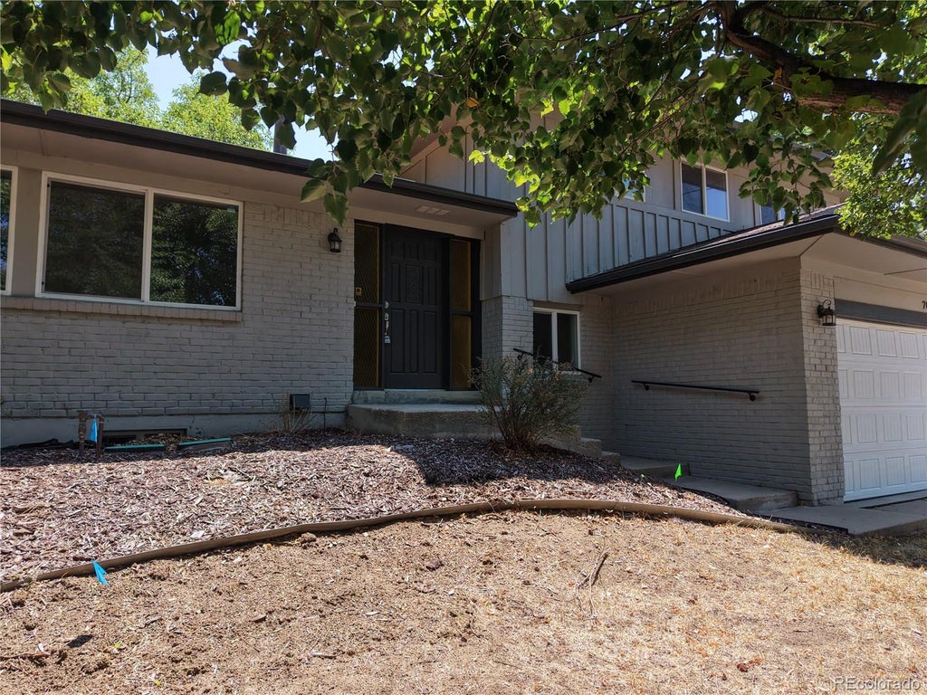 Photo of 7073 E Warren Drive, Denver, CO 80224 (MLS # 9408839)