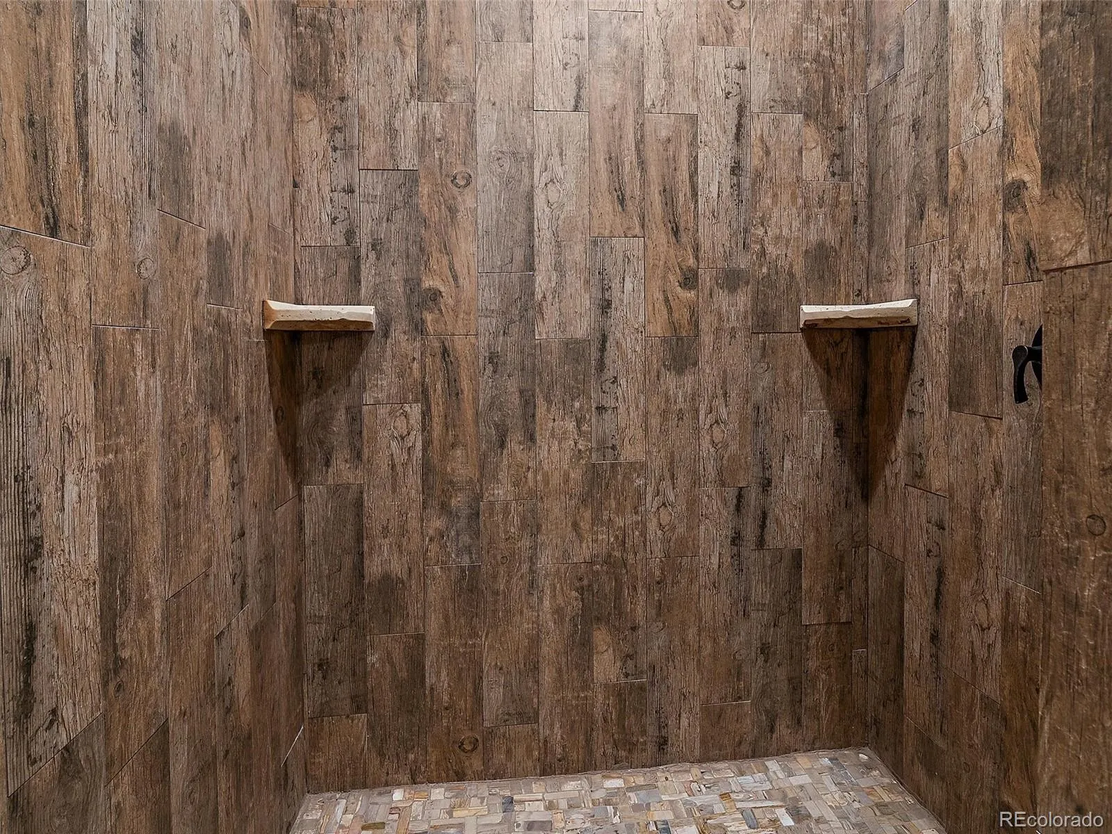 Evergreen, Colorado 80439, United States, 6 Bedrooms Bedrooms, ,7 BathroomsBathrooms,Residential,Pending,111283