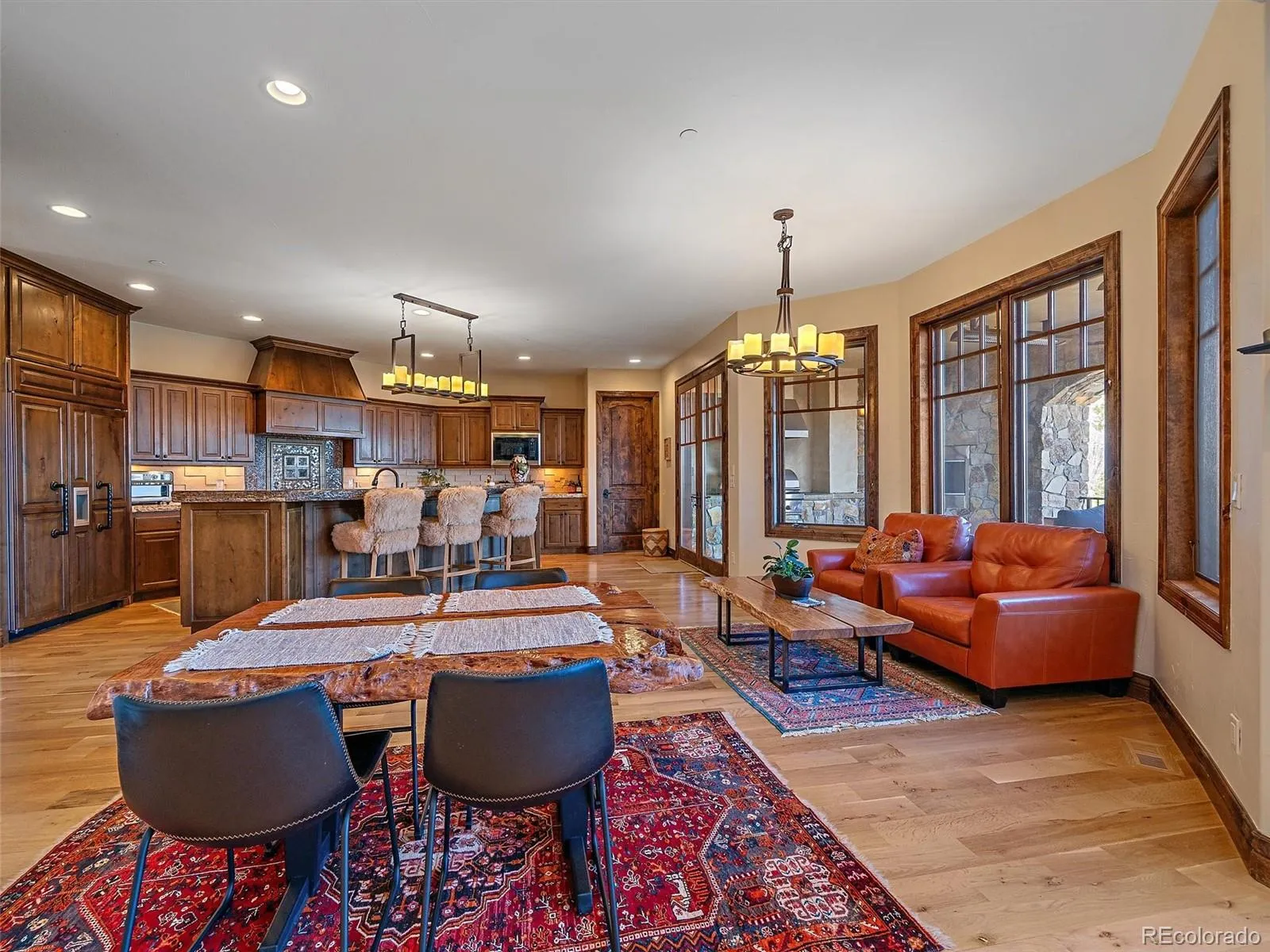 Evergreen, Colorado 80439, United States, 6 Bedrooms Bedrooms, ,7 BathroomsBathrooms,Residential,Pending,111283