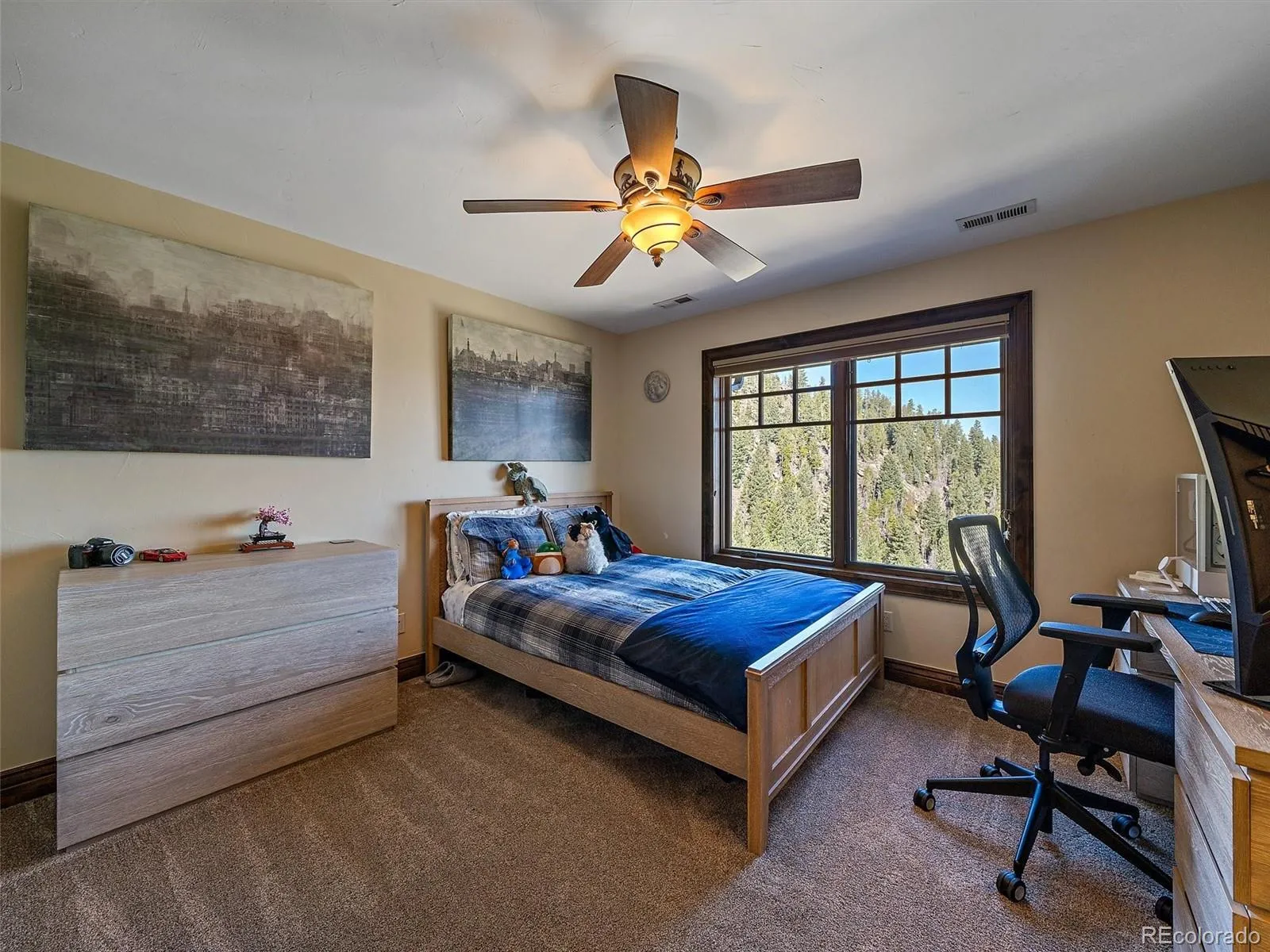 Evergreen, Colorado 80439, United States, 6 Bedrooms Bedrooms, ,7 BathroomsBathrooms,Residential,Pending,111283