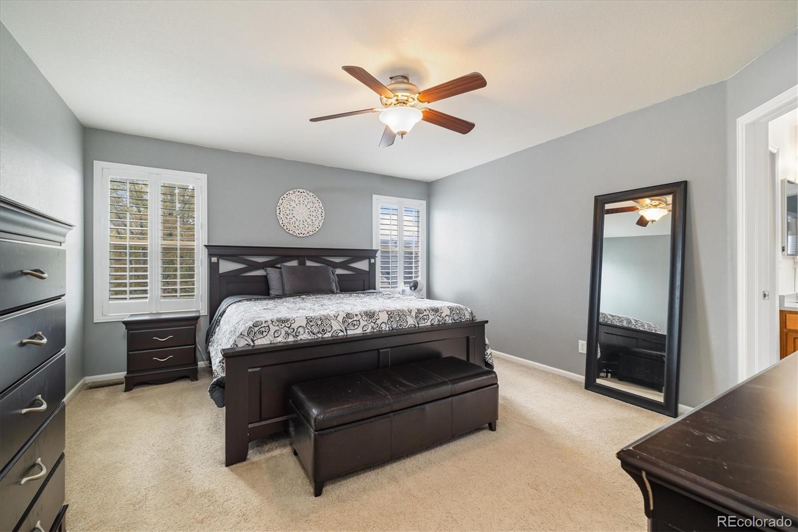 4454 Mt Lincoln Street