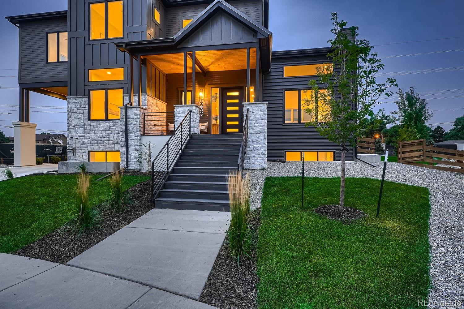 8230 W Tennessee Court