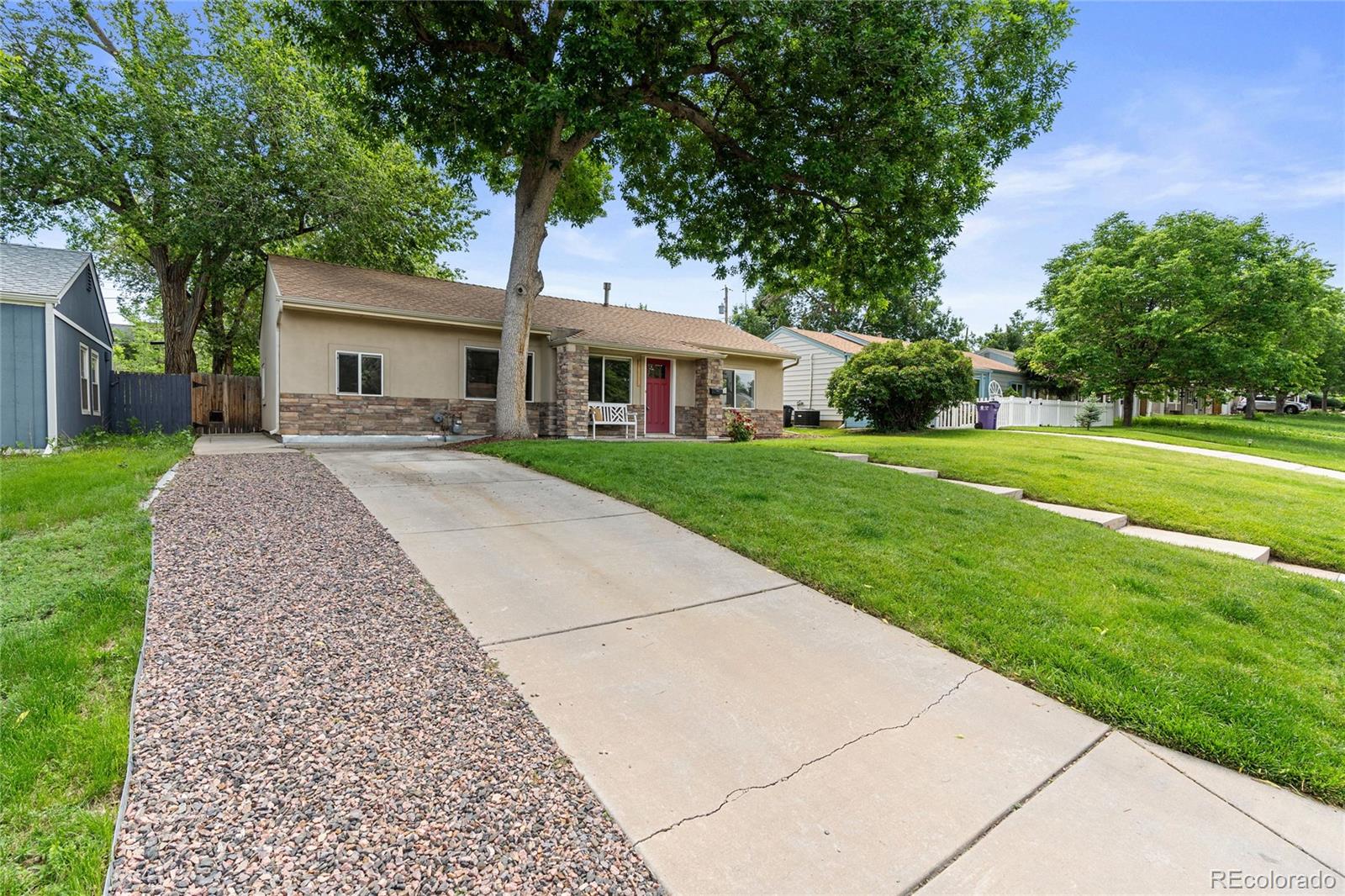 3064 S Grape Way, Denver, CO, 80222 2 3064 S Grape Way