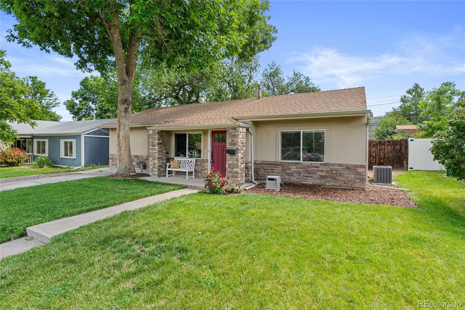 3064 S Grape Way, Denver, CO, 80222 1 3064 S Grape Way