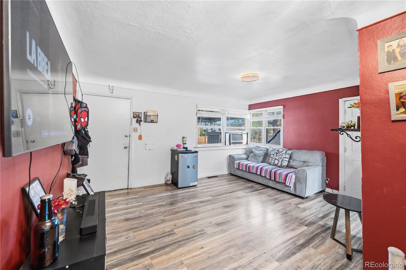 2875 Pontiac Street