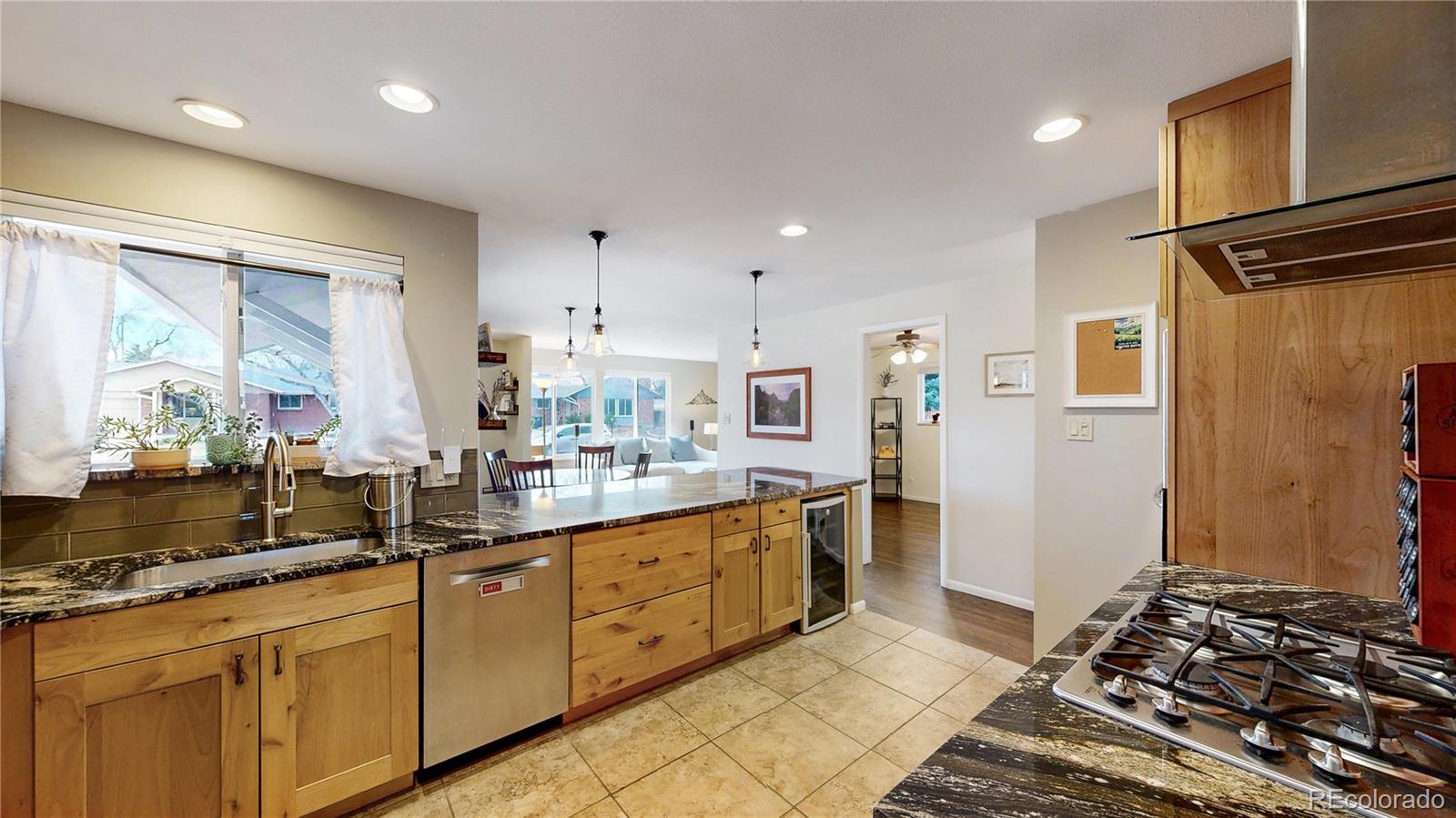 1365 S Newport Street