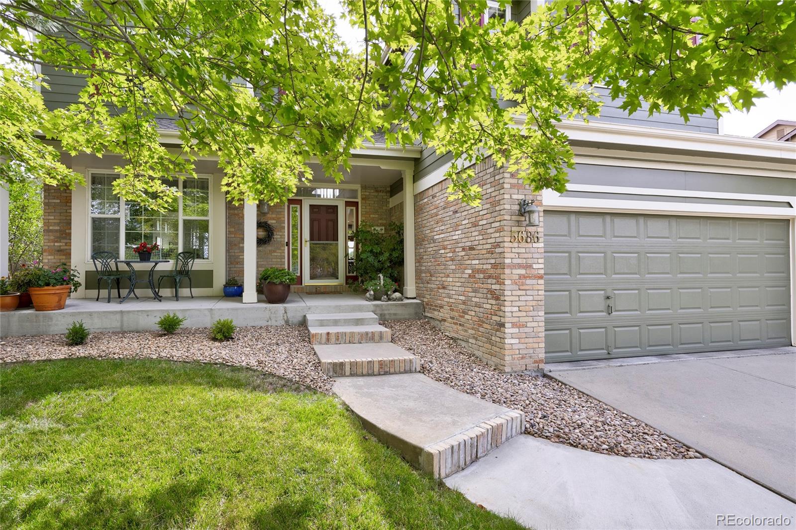 5686 Brook Hollow Drive