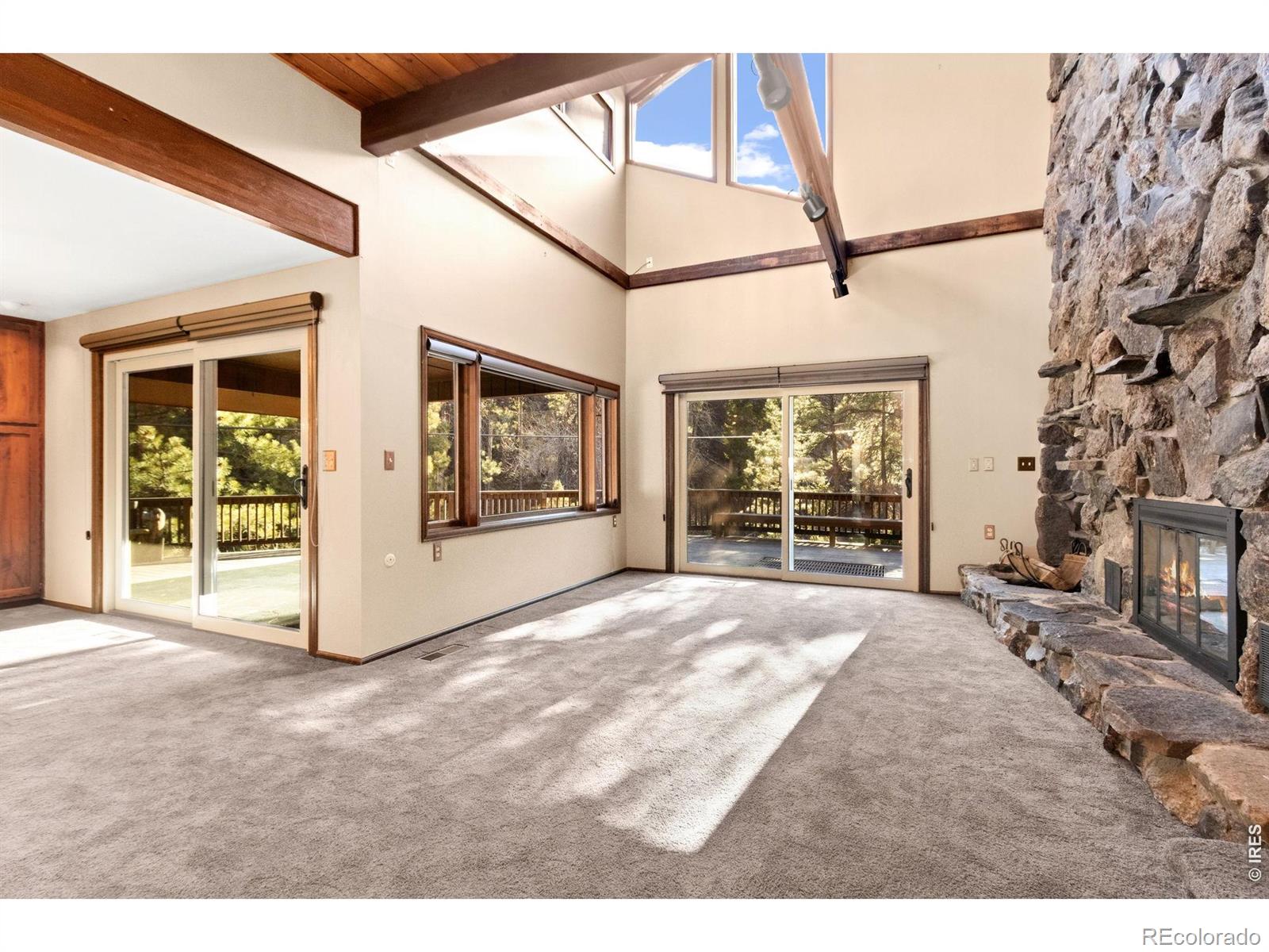 31 Kings Canyon Road
