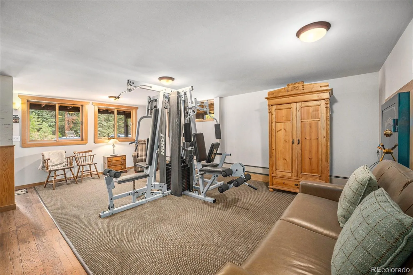 Evergreen, Colorado 80439, United States, 4 Bedrooms Bedrooms, ,3 BathroomsBathrooms,Residential,Active,222546