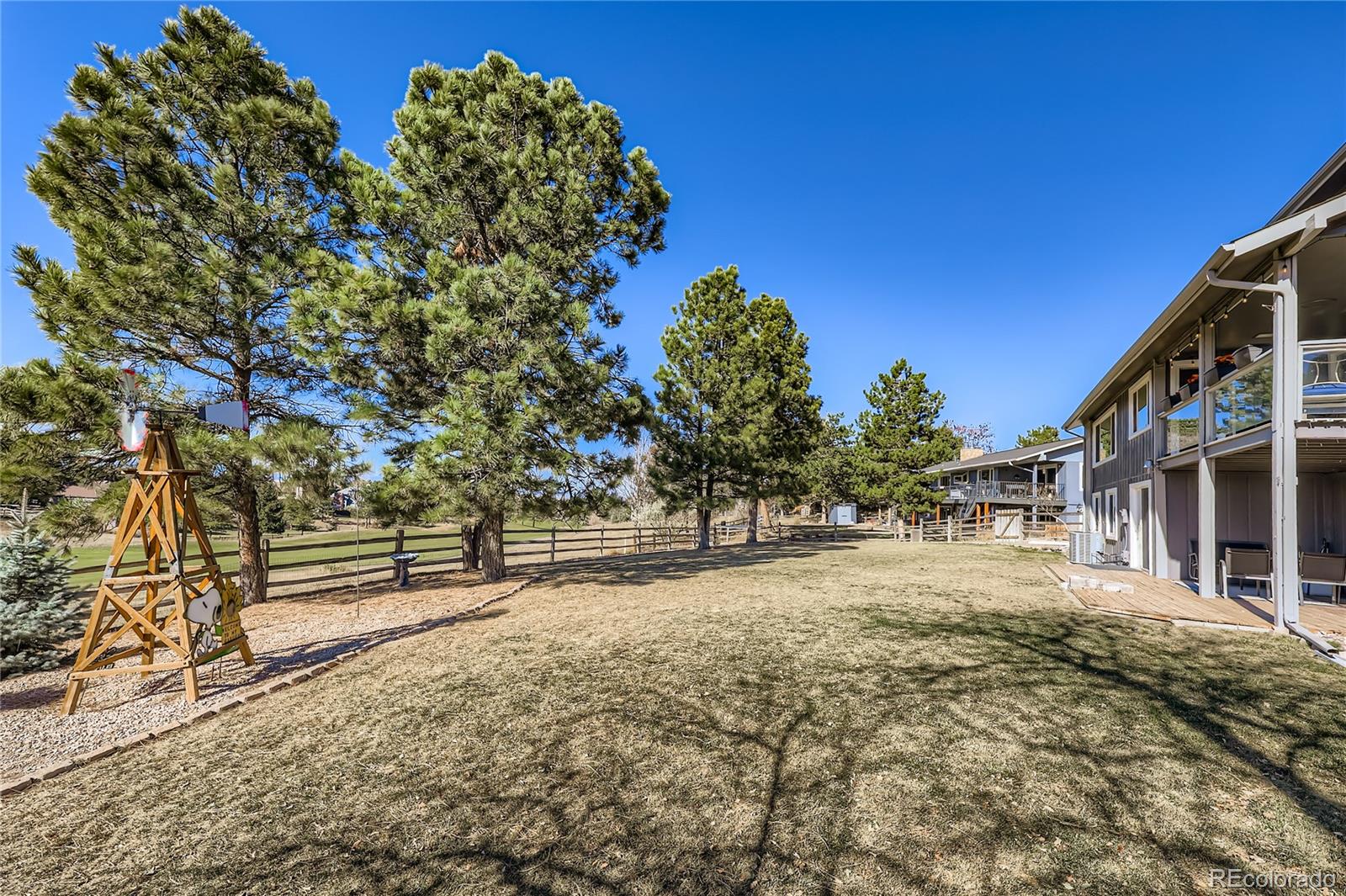 6425 N Windfield Avenue