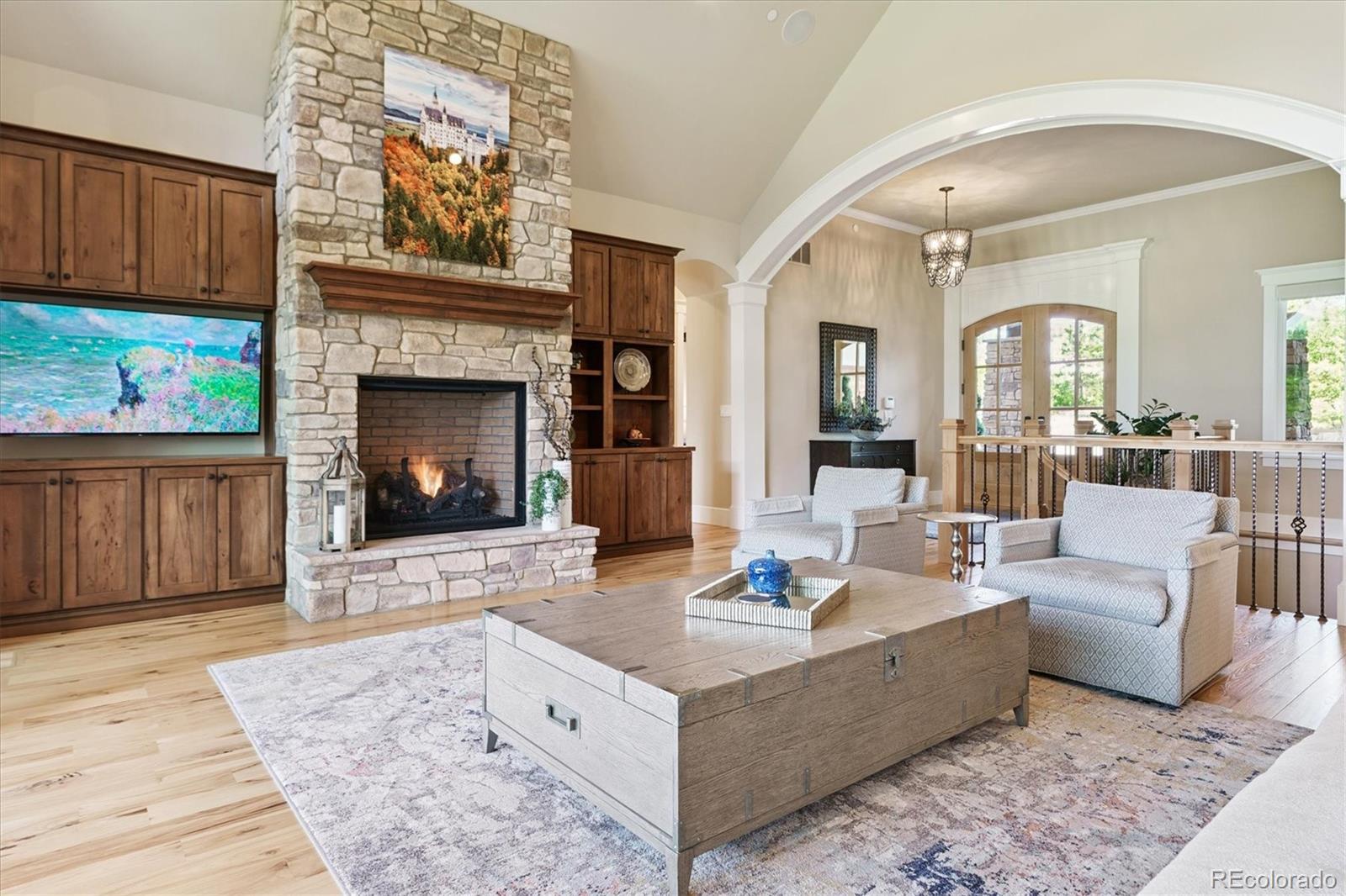 964 Westchester Circle