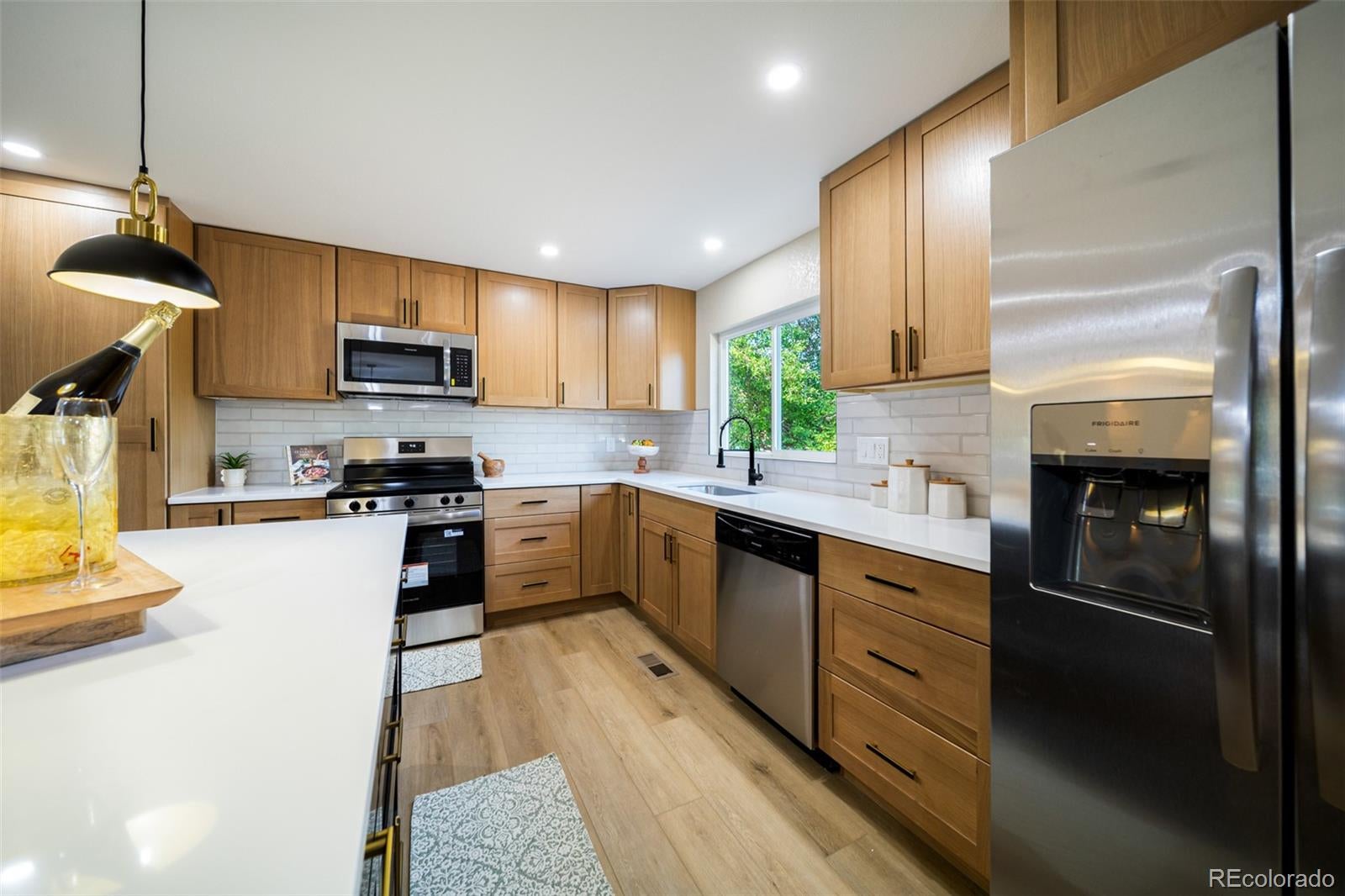 3461 W 106th Place