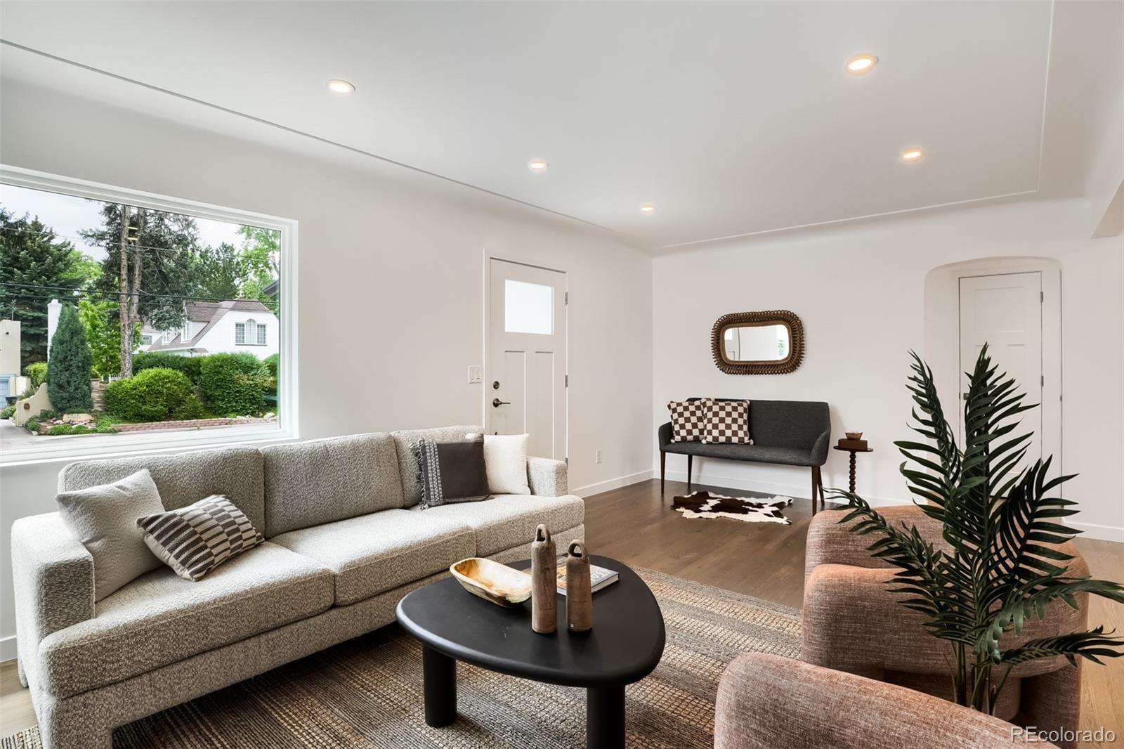 940 Magnolia Street - Photo 4