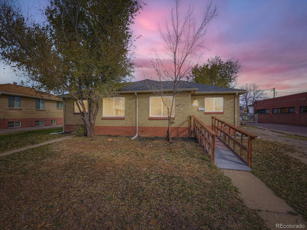 Photo of 3820 Pierce Street, Wheat Ridge, CO 80033 (MLS # 6339277)