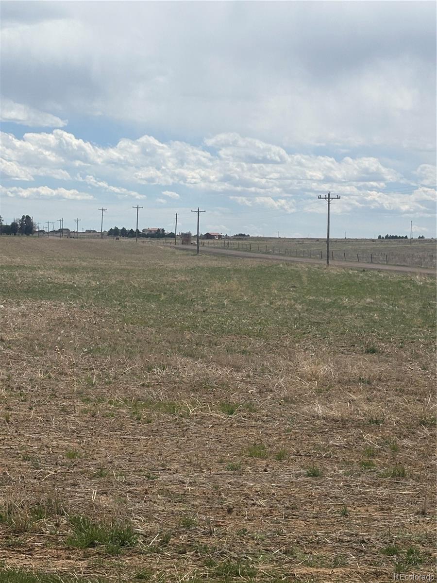 57075 E Maplewood Place