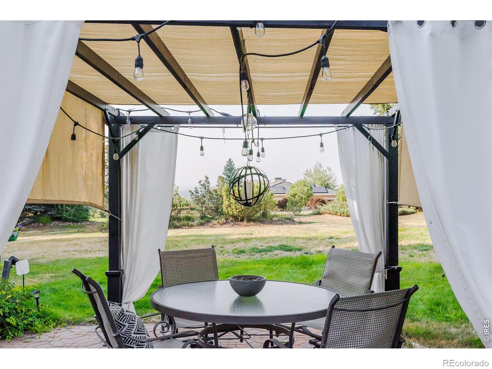 8589 Skyland Drive