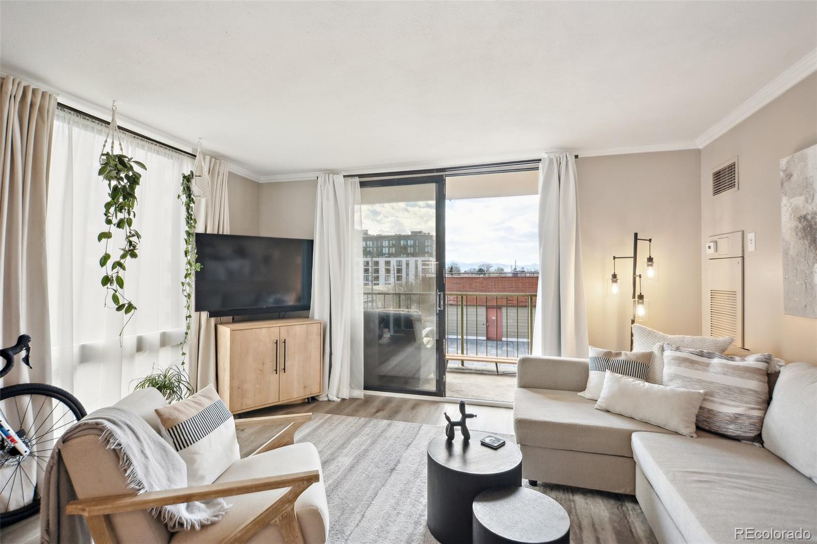 1301 Speer Boulevard 309