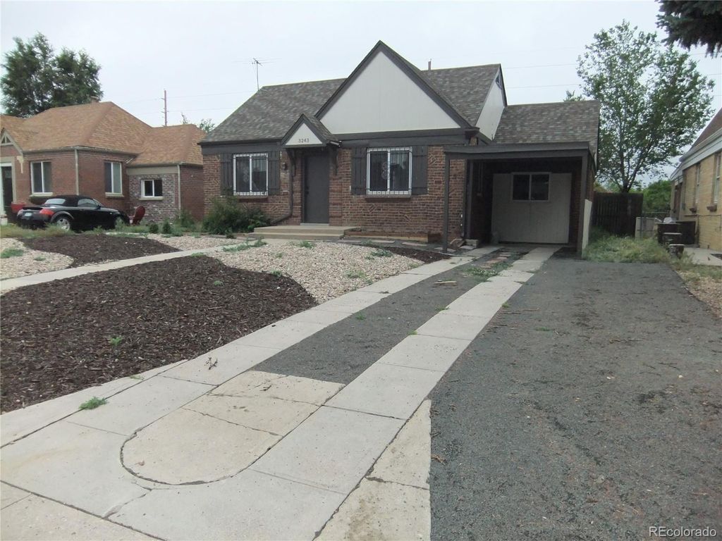 Photo of 3243 Albion Street, Denver, CO 80207 (MLS # 4273032)