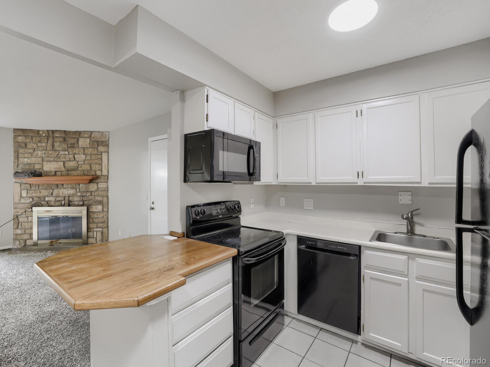 429 Wright Street 106