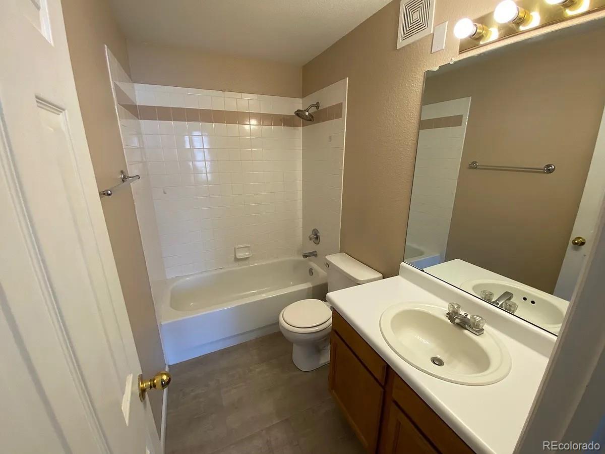 1830 W Centennial Drive 101