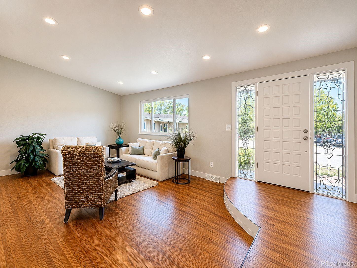 7197 S Fairfax Court
