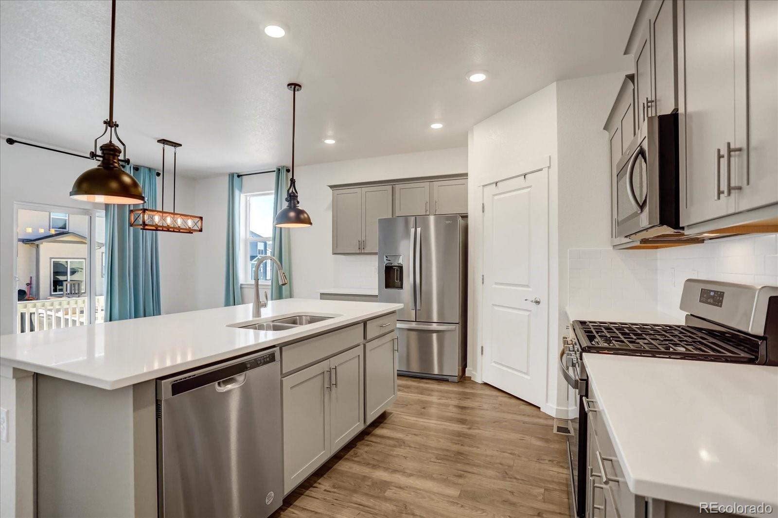 4925 Cattle Cross Trail