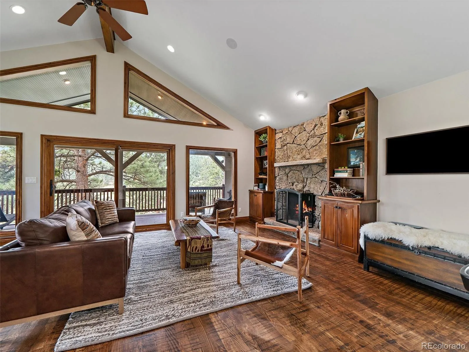 Evergreen, Colorado 80439, United States, 6 Bedrooms Bedrooms, ,5 BathroomsBathrooms,Residential,Coming Soon,194775