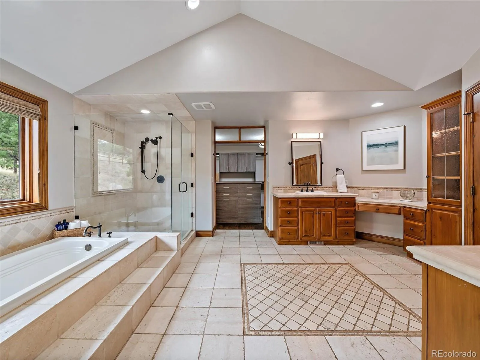 Evergreen, Colorado 80439, United States, 6 Bedrooms Bedrooms, ,5 BathroomsBathrooms,Residential,Coming Soon,194775